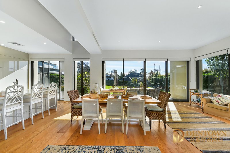 Photo - 4 St Columbans Green, North Turramurra NSW 2074 - Image 6