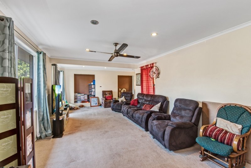 Photo - 4 St George Court, Deception Bay QLD 4508 - Image 5