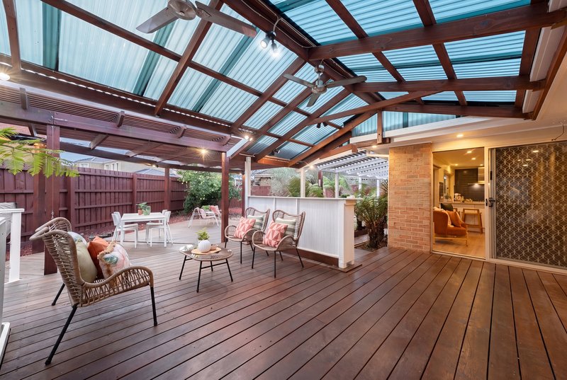 Photo - 4 St Helena Place, Rowville VIC 3178 - Image 19