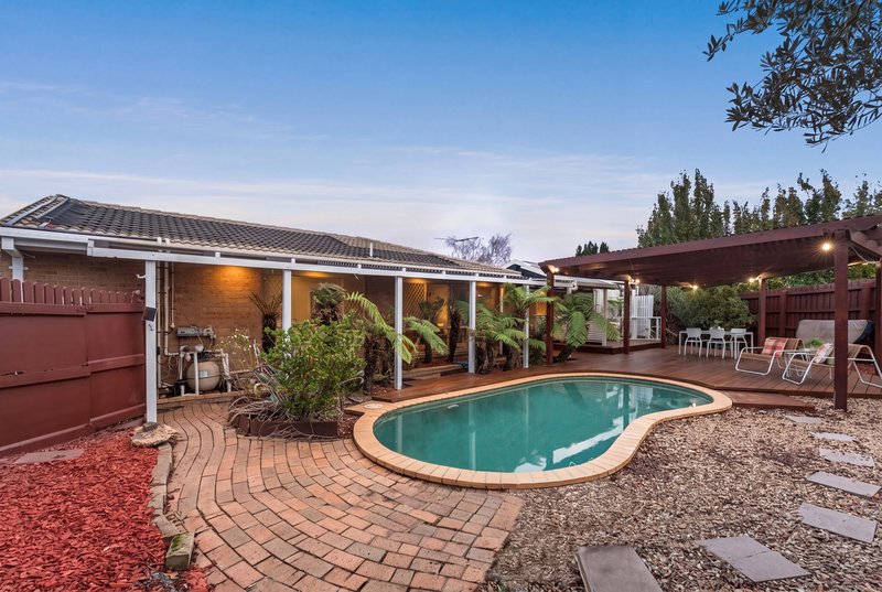 Photo - 4 St Helena Place, Rowville VIC 3178 - Image 24