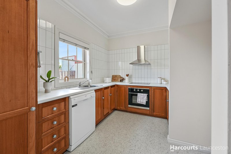 Photo - 4 St John Court, Launceston TAS 7250 - Image 2