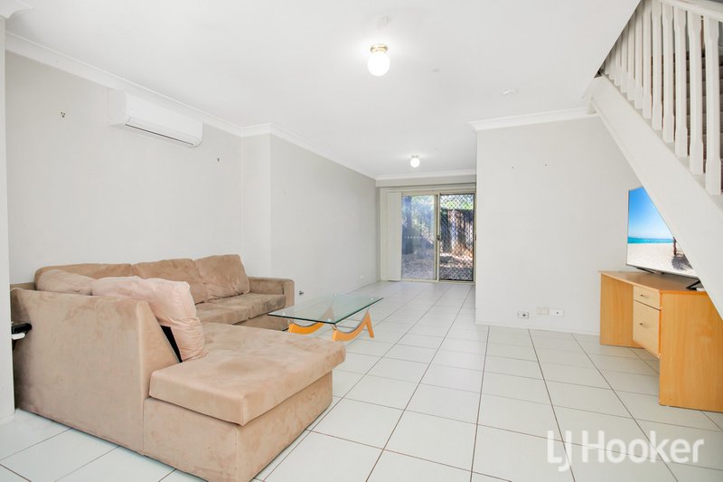 Photo - 4 St Pauls Way, Blacktown NSW 2148 - Image 4