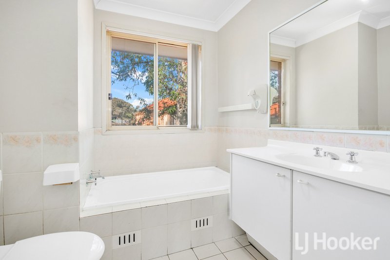 Photo - 4 St Pauls Way, Blacktown NSW 2148 - Image 5