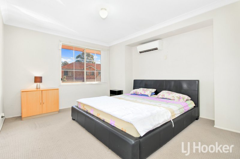 Photo - 4 St Pauls Way, Blacktown NSW 2148 - Image 7