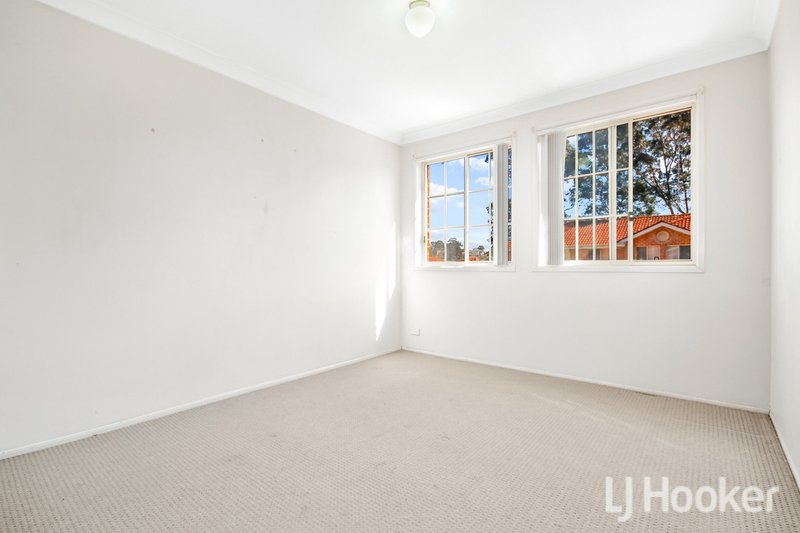 Photo - 4 St Pauls Way, Blacktown NSW 2148 - Image 8