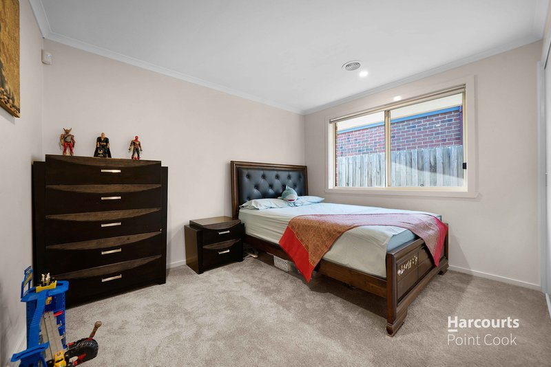 Photo - 4 Stafford Street, Hoppers Crossing VIC 3029 - Image 6