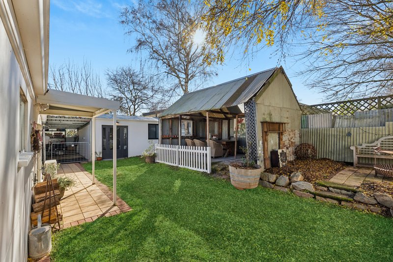 Photo - 4 Station Road, Woodside SA 5244 - Image 18
