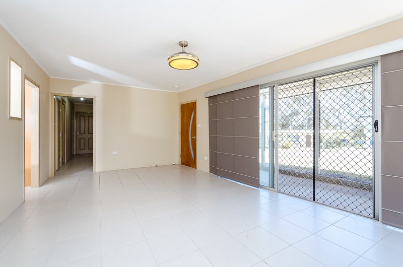 Photo - 4 Steed Street, West Gladstone QLD 4680 - Image 5