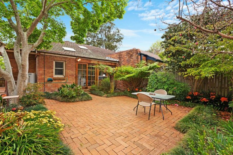 Photo - 4 Stephen Street, Willoughby NSW 2068 - Image 6