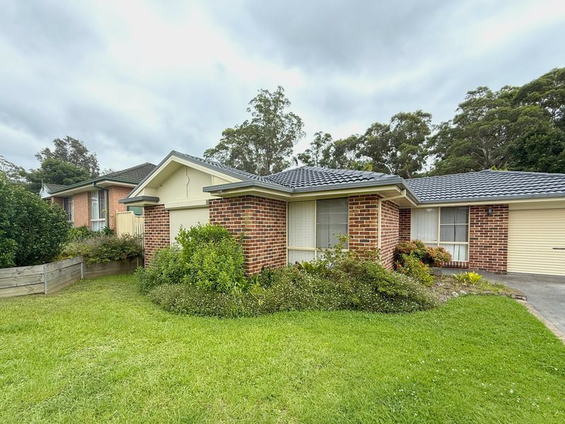 4 Stockley Close, West Nowra NSW 2541