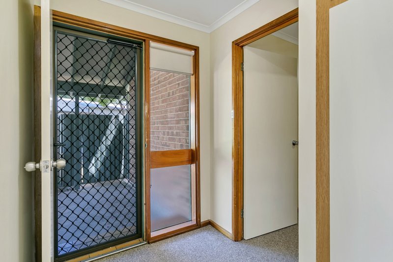 Photo - 4 Stone Court, Parafield Gardens SA 5107 - Image 6