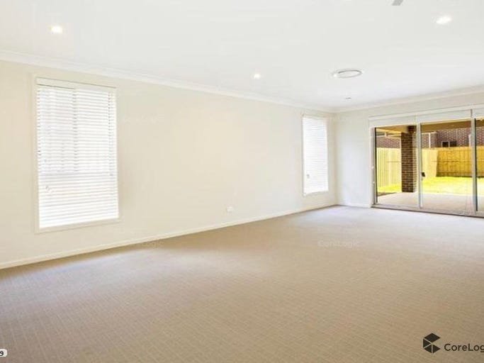 Photo - 4 Stormberg Place, Edmondson Park NSW 2174 - Image 2