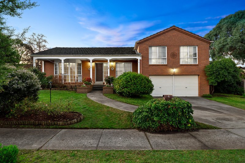 4 Strand Close, Glen Waverley VIC 3150