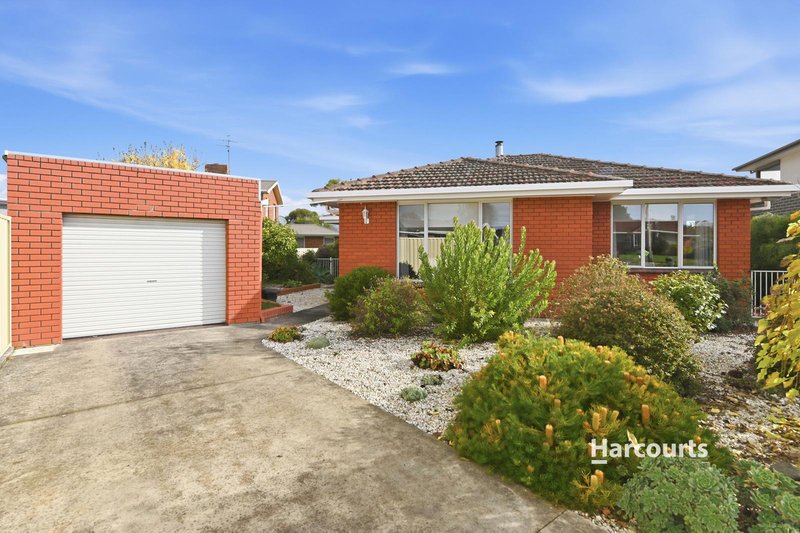 Photo - 4 Strickland Grove, Ulverstone TAS 7315 - Image 1