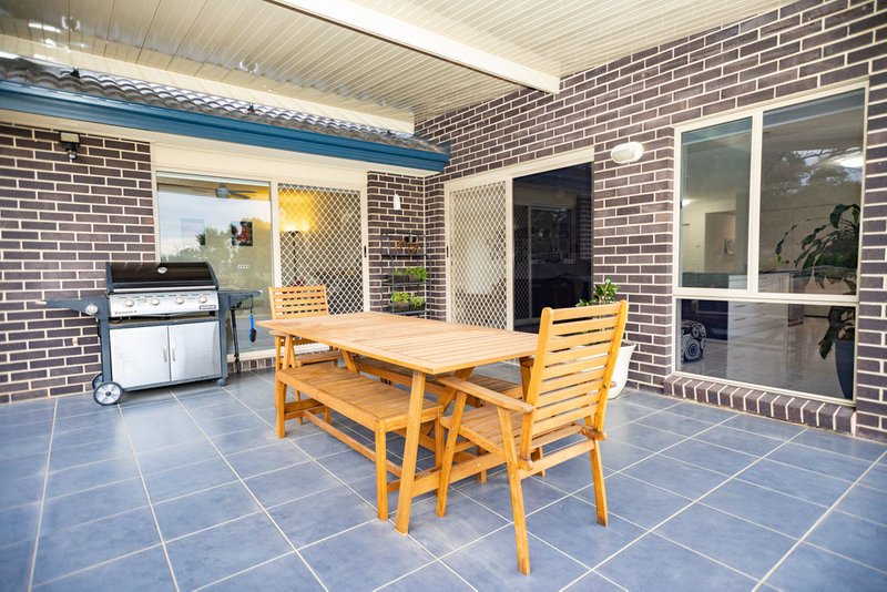 Photo - 4 Stringybark Place, Yass NSW 2582 - Image 4