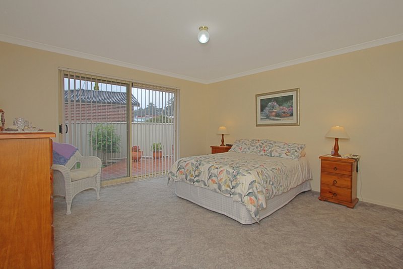 Photo - 4 Stuart Place, Sunshine Bay NSW 2536 - Image 7