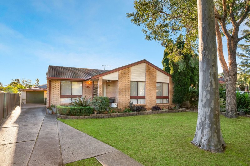 4 Stubbs Place, Ingleburn NSW 2565