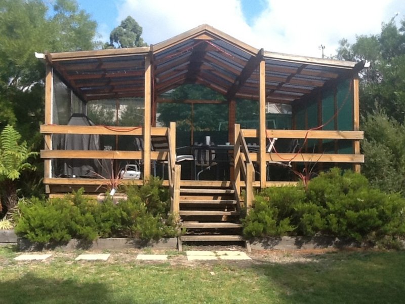 4 Suncrest Street, Midway Point TAS 7171