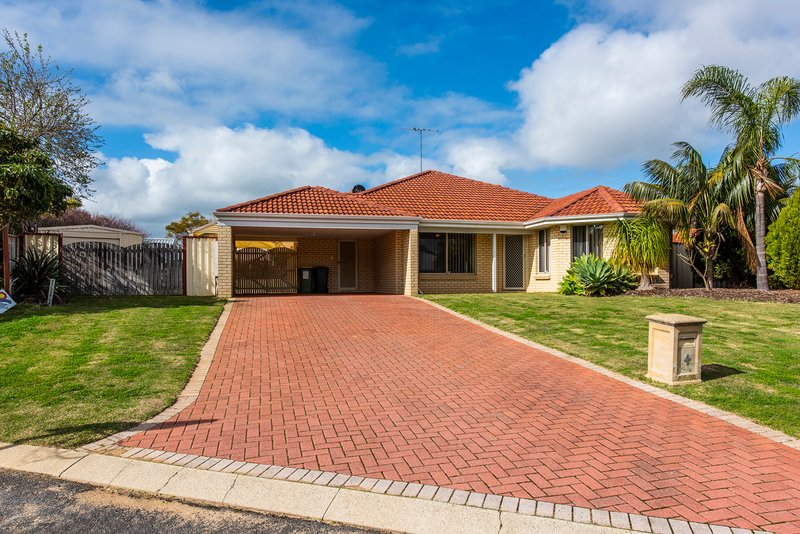 4 Sunderland Close, Greenfields WA 6210