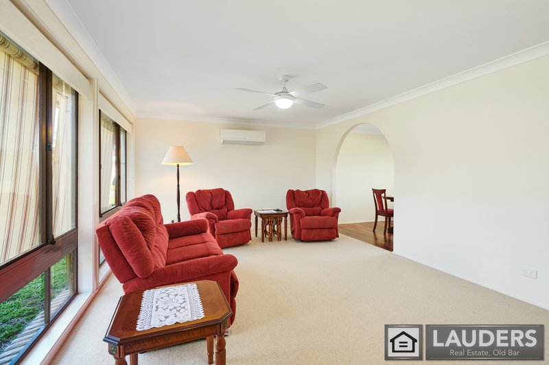 Photo - 4 Suni Drive, Old Bar NSW 2430 - Image 5