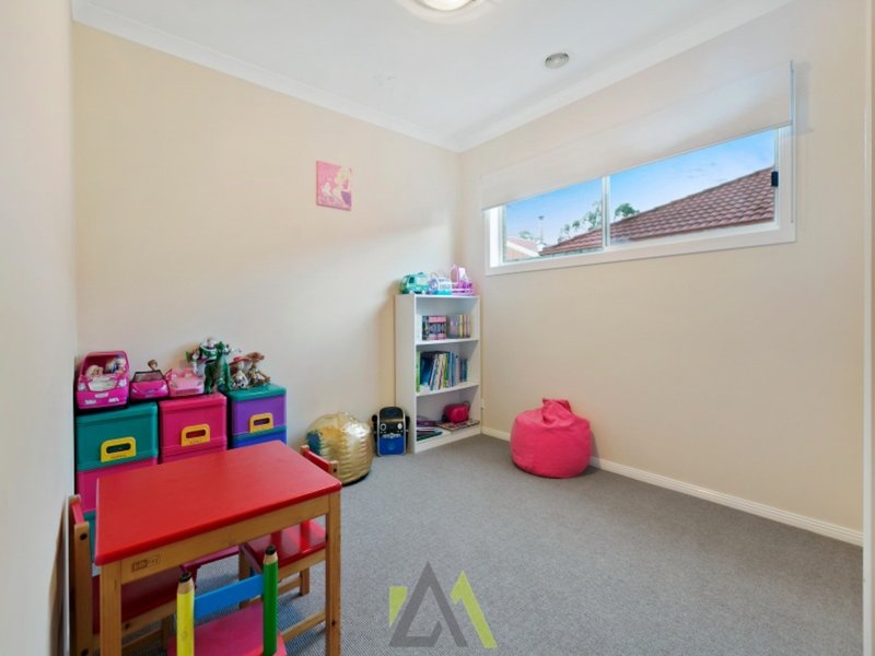 Photo - 4 Sunny Vale Drive, Langwarrin VIC 3910 - Image 15