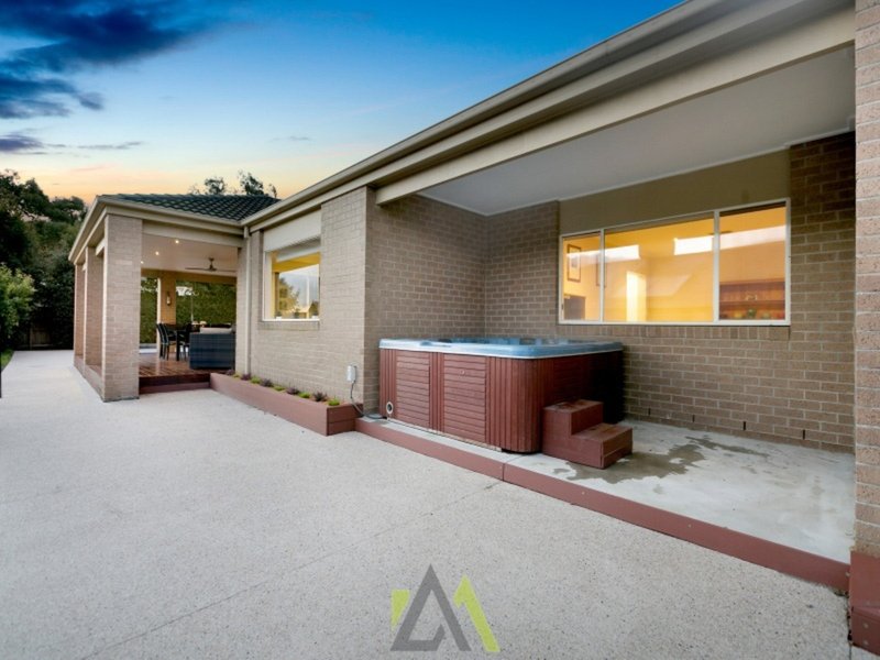 Photo - 4 Sunny Vale Drive, Langwarrin VIC 3910 - Image 21