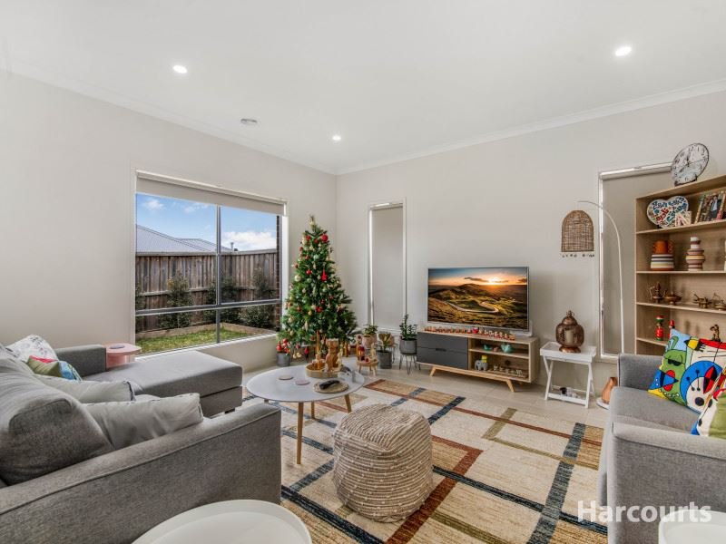 Photo - 4 Sunnybrook Avenue, Warragul VIC 3820 - Image 4