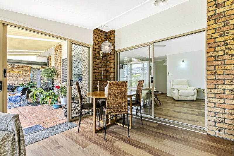 Photo - 4 Sunpointe Street, Maroochydore QLD 4558 - Image 8