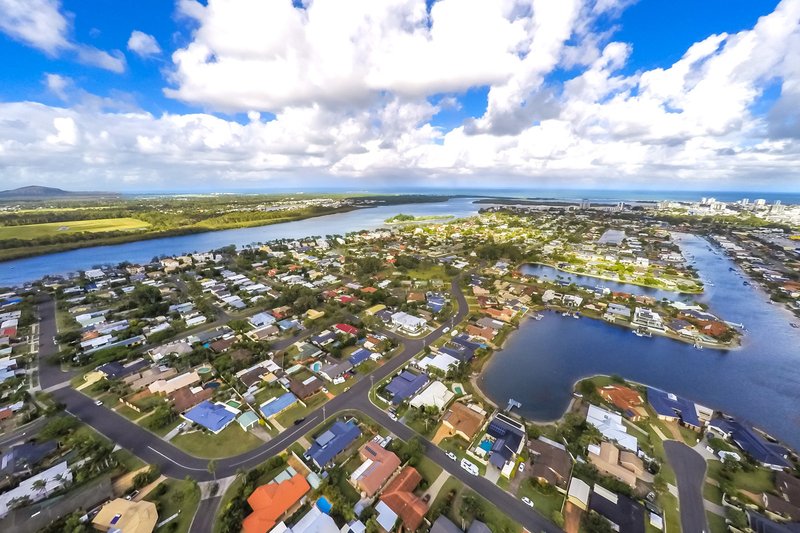 Photo - 4 Sunpointe Street, Maroochydore QLD 4558 - Image 18