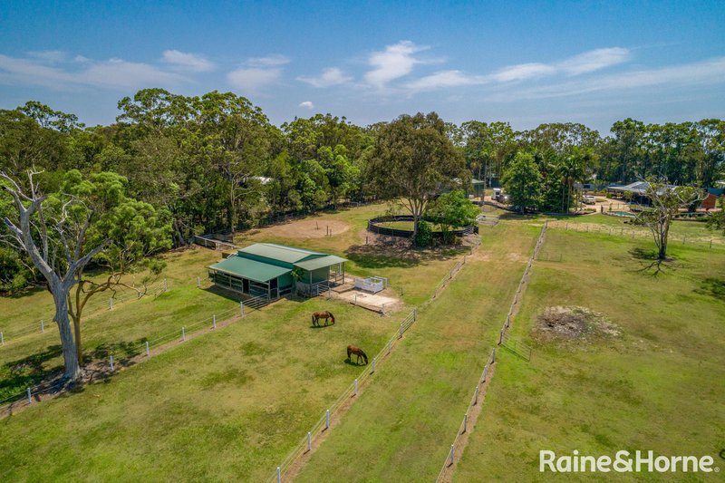 Photo - 4 Sunset Way, Cooroibah QLD 4565 - Image 2