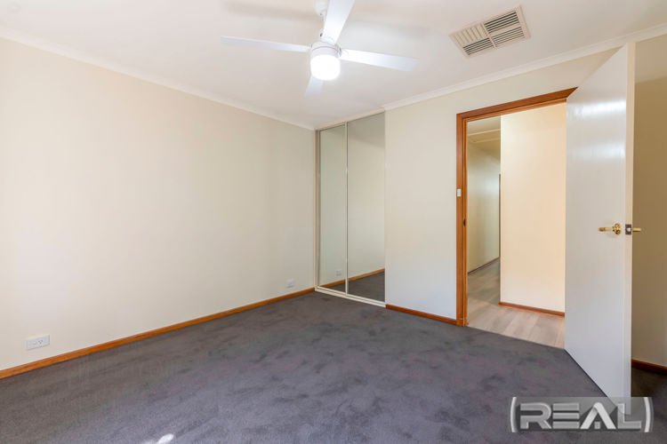 Photo - 4 Sunshine Place, Blakeview SA 5114 - Image 19