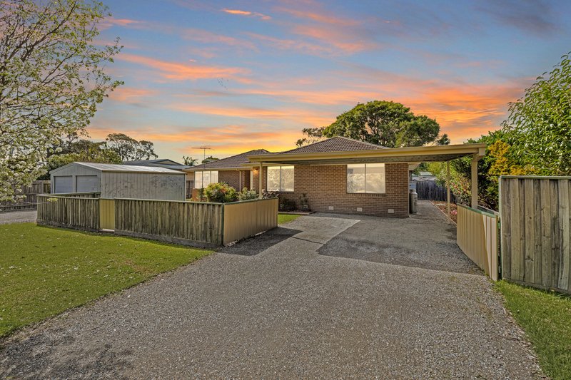 Photo - 4 Swan Street, Tooradin VIC 3980 - Image 3