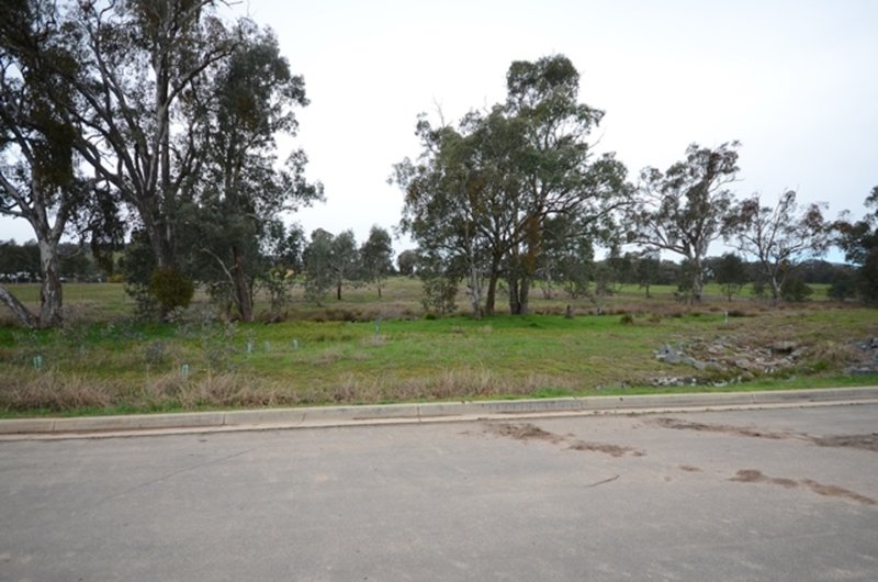 Photo - 4 Swansea Close, Wodonga VIC 3690 - Image 26