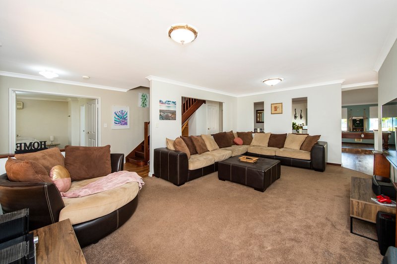 Photo - 4 Sylvan Court, Singleton WA 6175 - Image 5