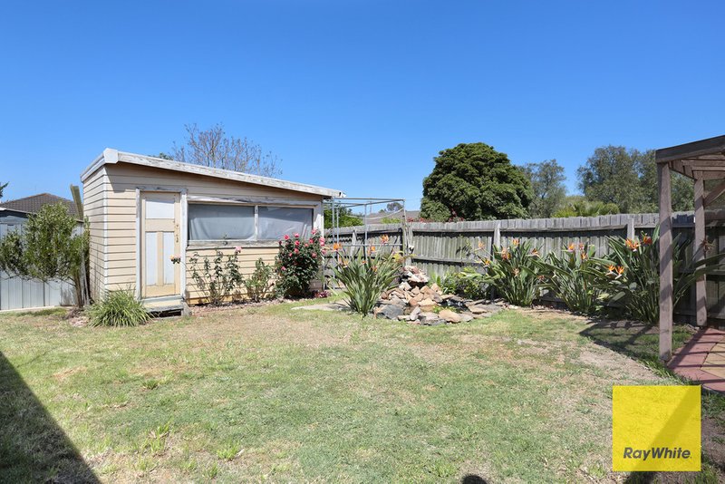 Photo - 4 Symons Avenue, Hoppers Crossing VIC 3029 - Image 10