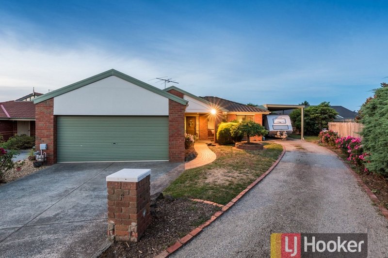 4 Tad Court, Cranbourne North VIC 3977