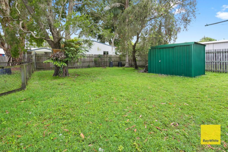 Photo - 4 Talegalla Street, Wynnum West QLD 4178 - Image 12