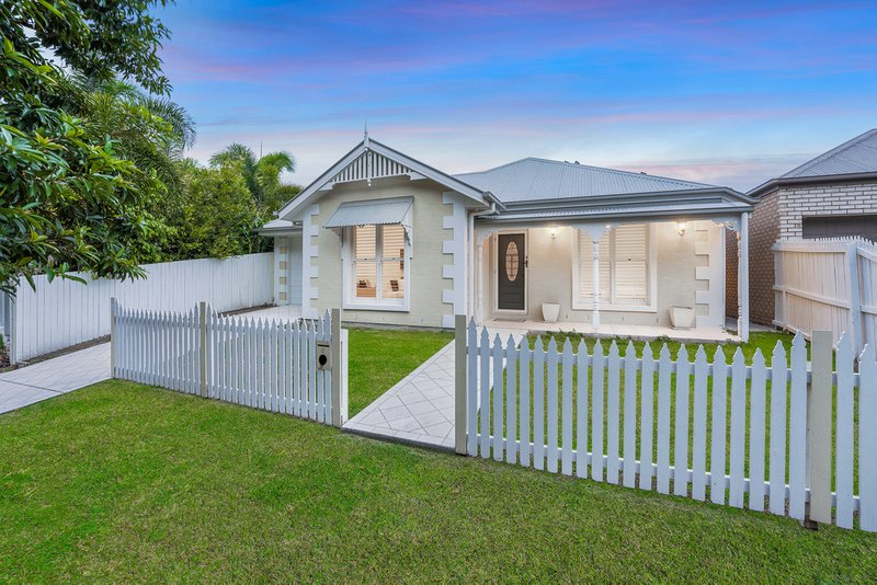 4 Tamarind Street, North Lakes QLD 4509