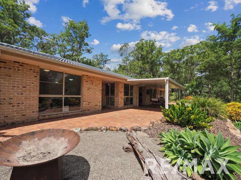 Photo - 4 Tammy Court, Eatons Hill QLD 4037 - Image 25