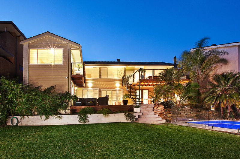 Photo - 4 Tamworth Place, Allambie Heights NSW 2100 - Image 1