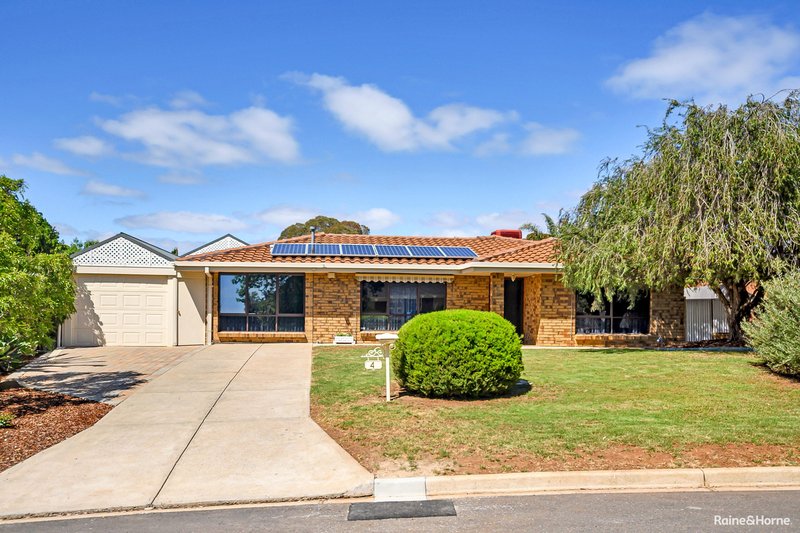 4 Tanderra Court, Morphett Vale SA 5162