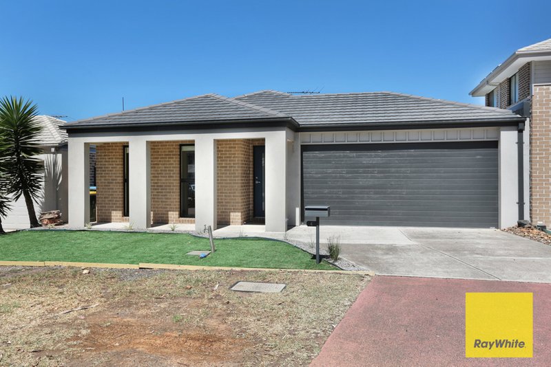 4 Tanner Mews, Point Cook VIC 3030