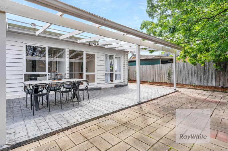 Photo - 4 Tarata Court, Bundoora VIC 3083 - Image 9