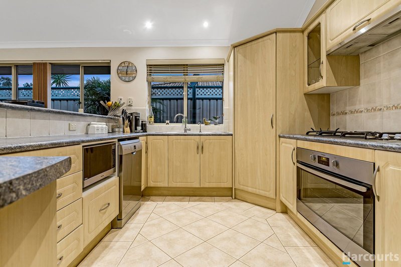 Photo - 4 Taroona Lane, Currambine WA 6028 - Image 2