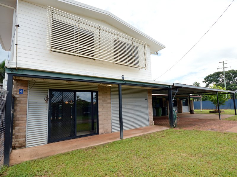 Photo - 4 Tarquin Court, Rocky Point QLD 4874 - Image 3