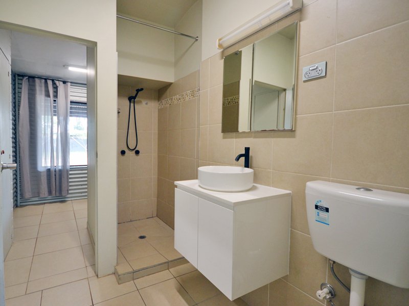 Photo - 4 Tarquin Court, Rocky Point QLD 4874 - Image 23