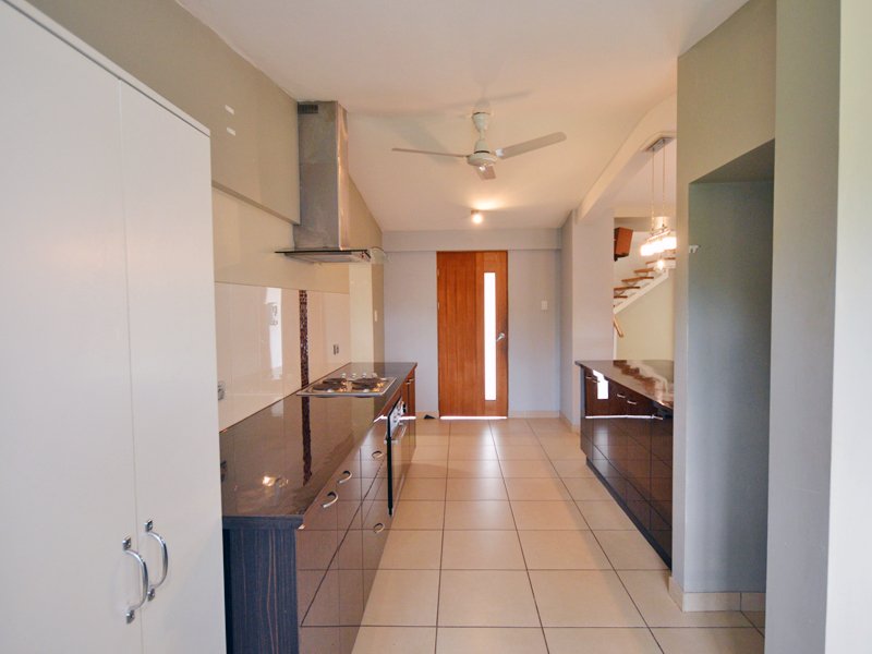 Photo - 4 Tarquin Court, Rocky Point QLD 4874 - Image 31