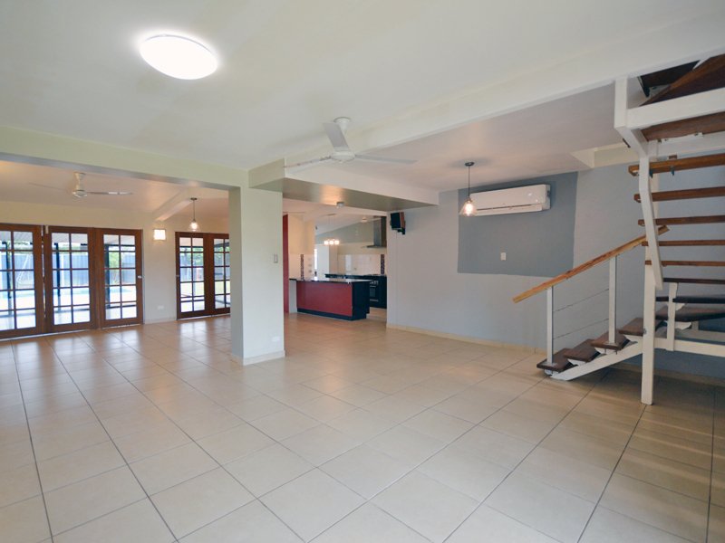 Photo - 4 Tarquin Court, Rocky Point QLD 4874 - Image 34