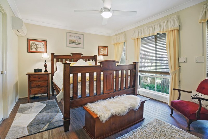 Photo - 4 Tarrabundi Drive, Glenmore Park NSW 2745 - Image 8