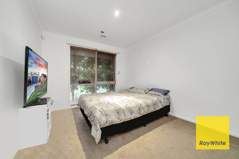 Photo - 4 Tasman Place, Wyndham Vale VIC 3024 - Image 9